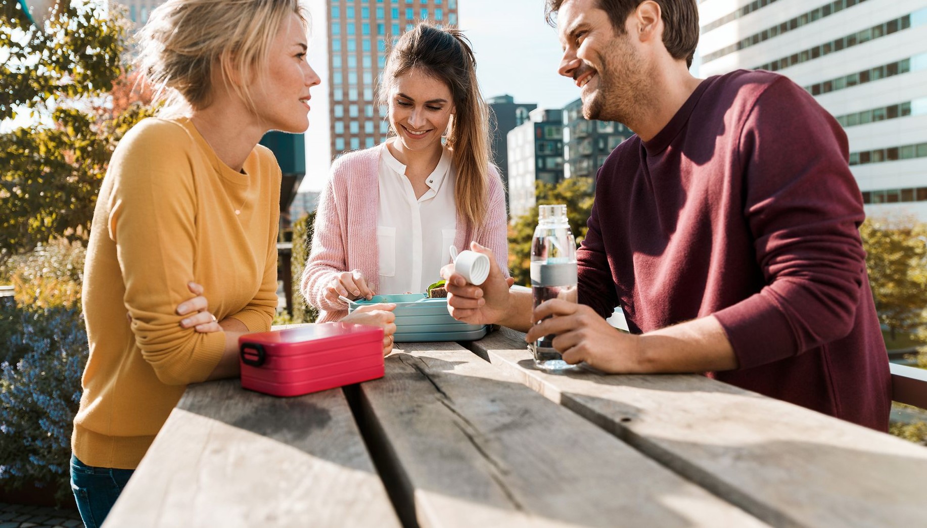 Mepal Brotdosen in gr&uuml;n und rot als Werbegeschenk mit Logo