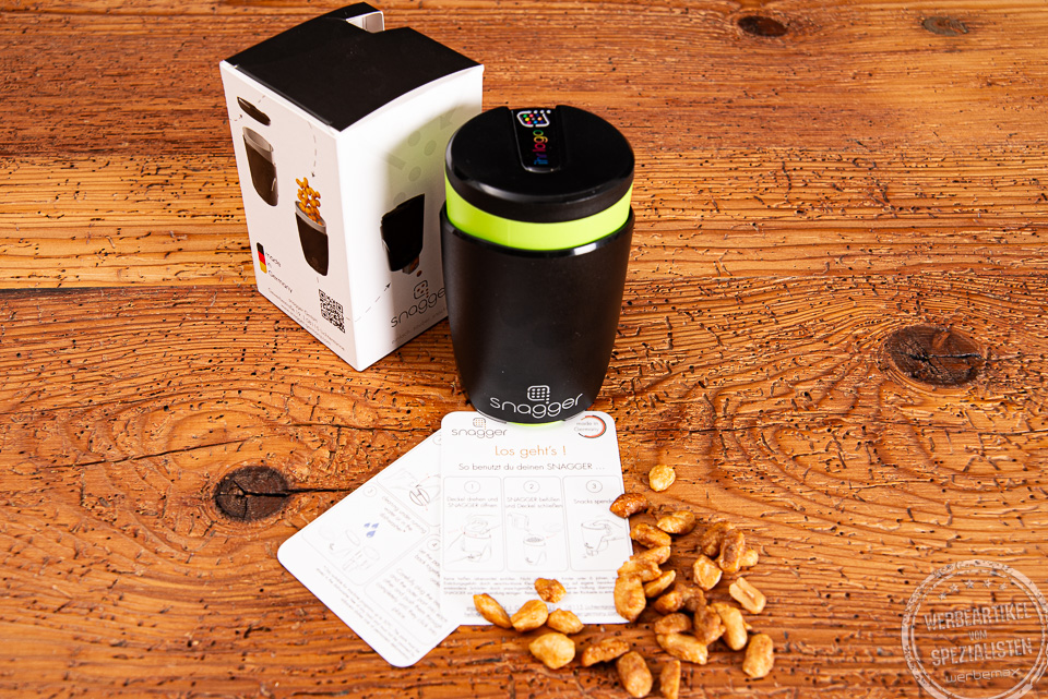 Snagger Snackspender mit Bedienungsanleitung und N&uuml;ssen