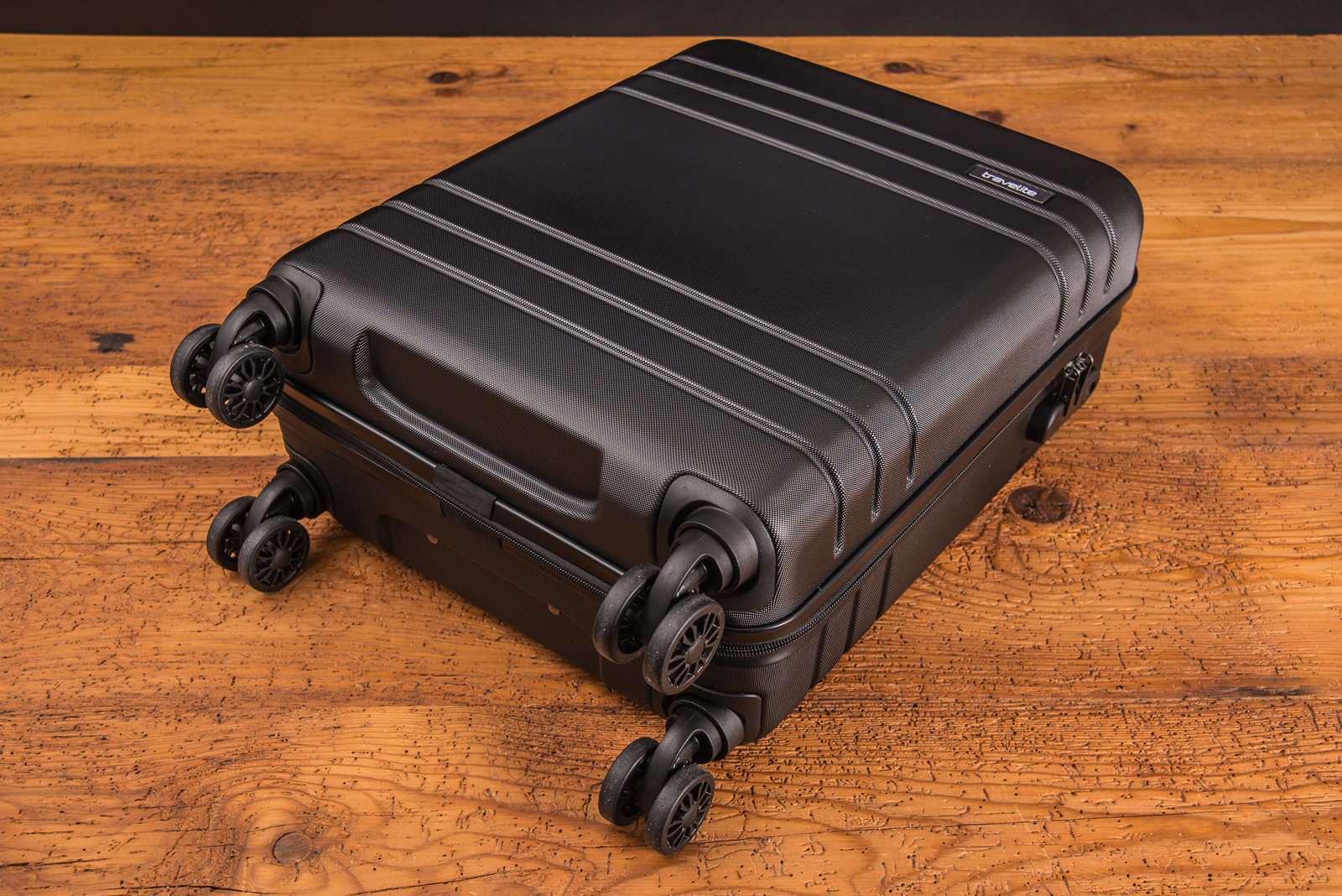 Travelite 4-Rad-Trolley schwarz liegend