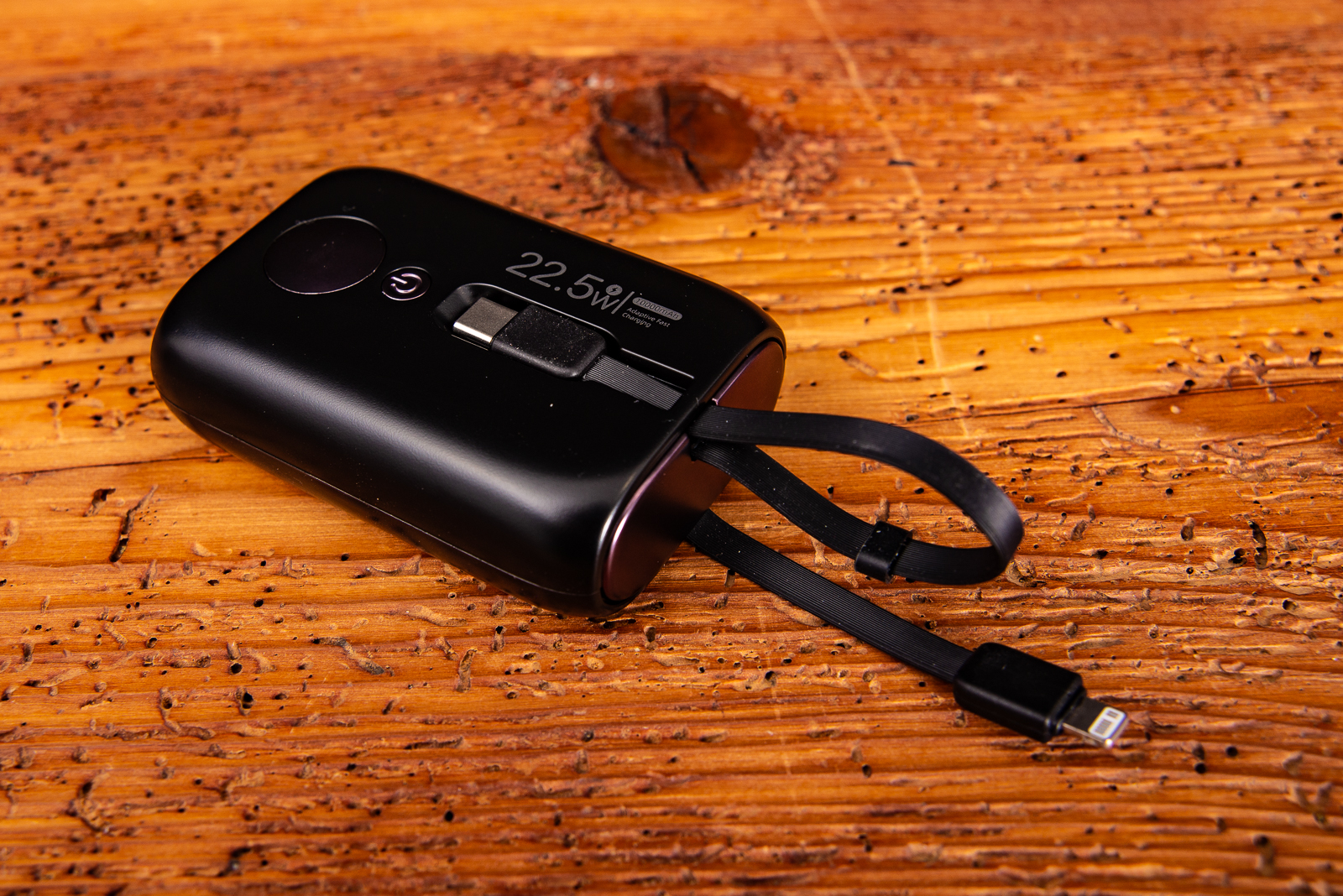 Frontansicht der DrChargeXL PD Pro Powerbank mit 10.000mAh als Werbeartikel.