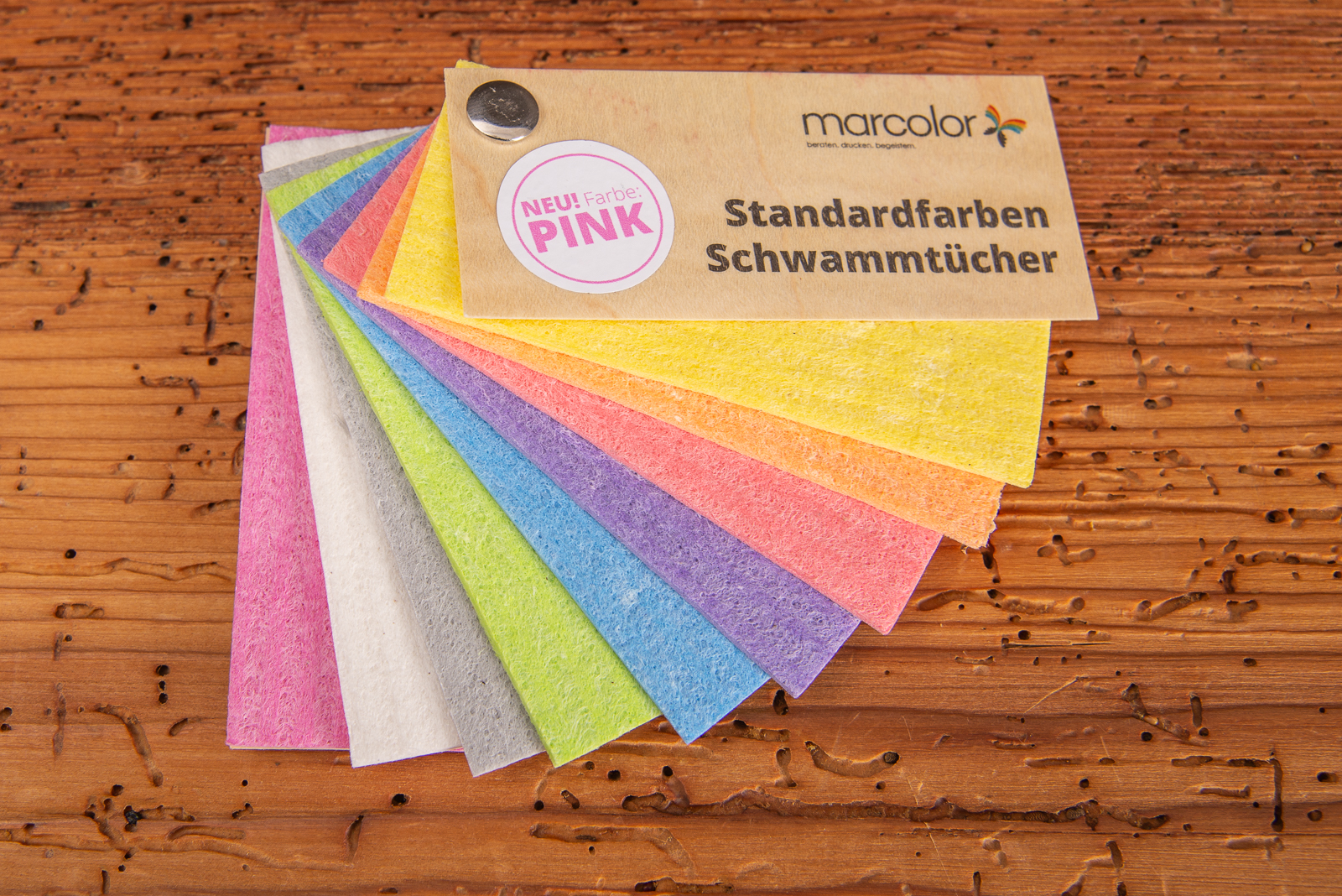 Farbf&auml;cher mit Standardfarben Schwammt&uuml;cher.
