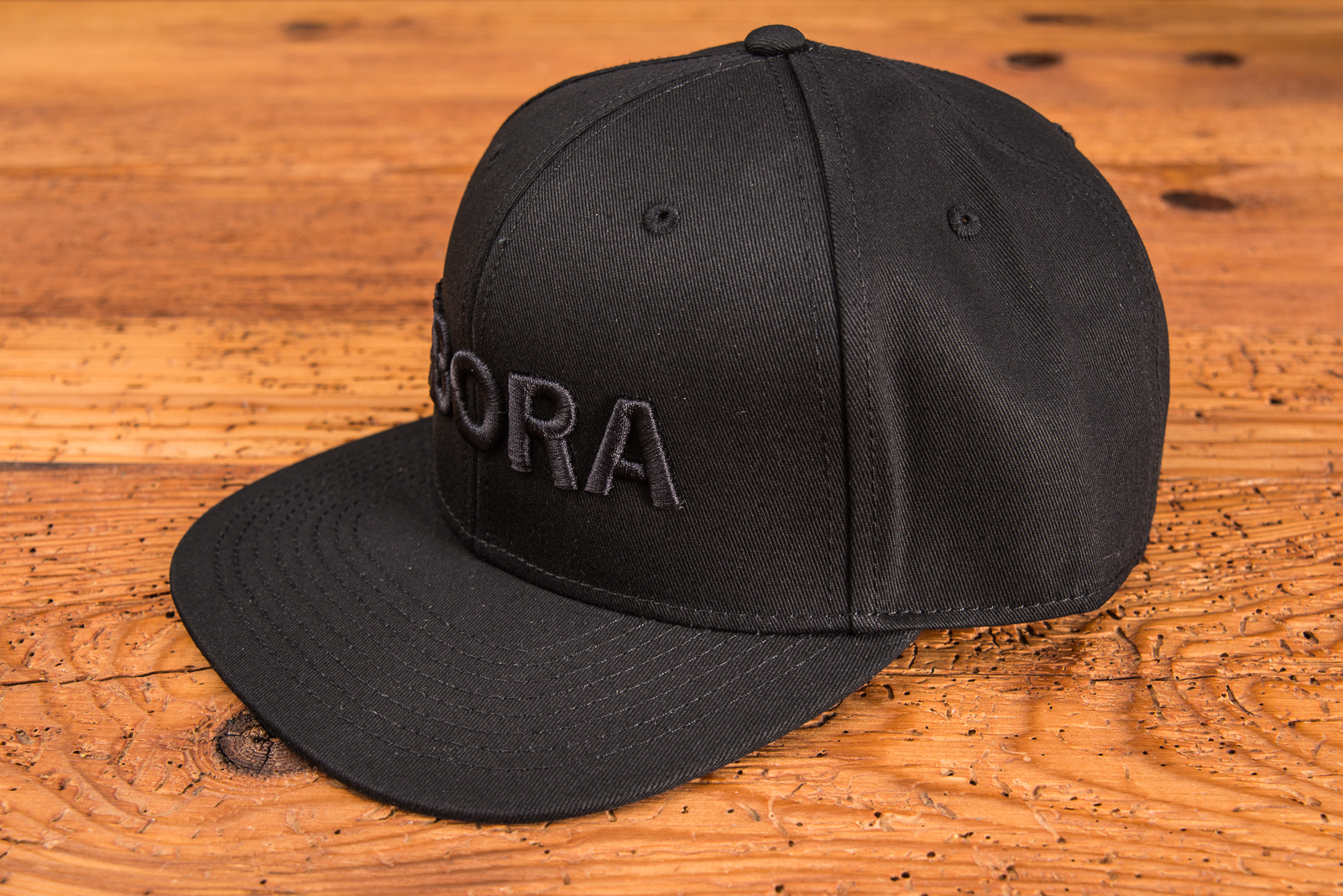 Baseballcap mit erhabenen 3D-Stick als trendige Arbeitsbekleidung