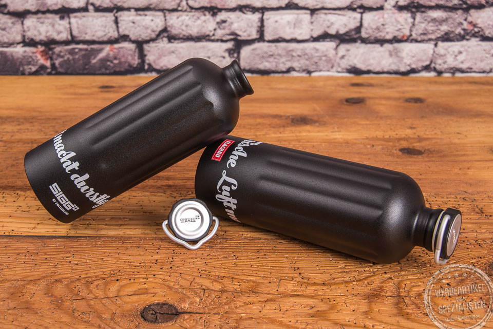 SIGG Trinkflasche Heritage mit Logodruck Tourismusverband Flachau.