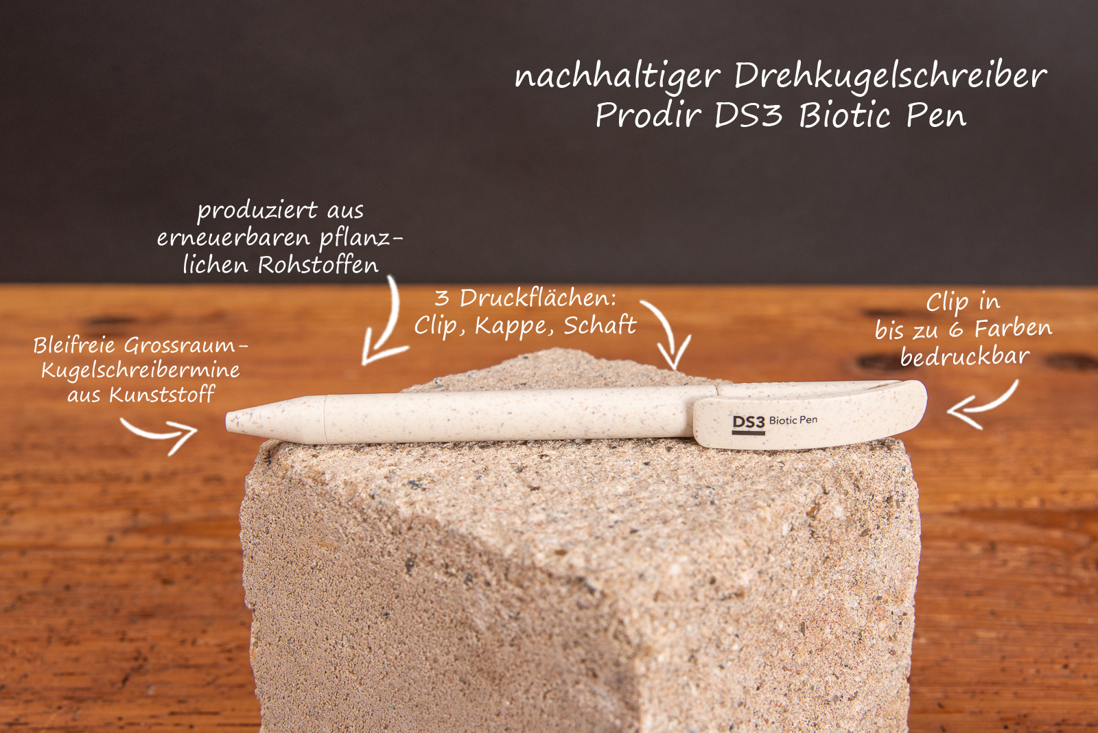Produktbeschriftung zum nachhaltigen Drehkugelschreiber Prodir DS3 Biotic Pen.