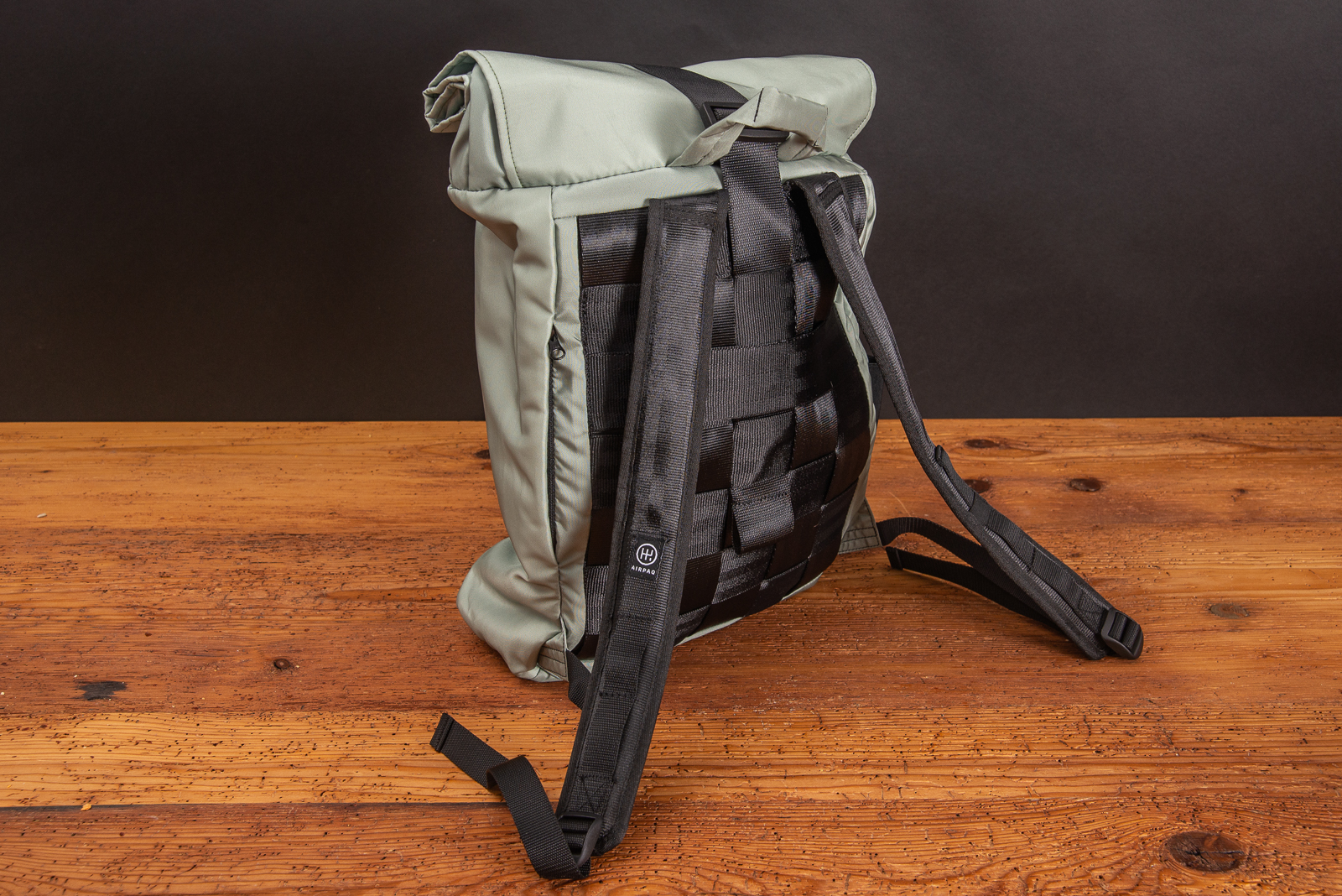 AIRPAQ Rolltop Rucksack mit Logo als nachhaltiger Werbeartikel.