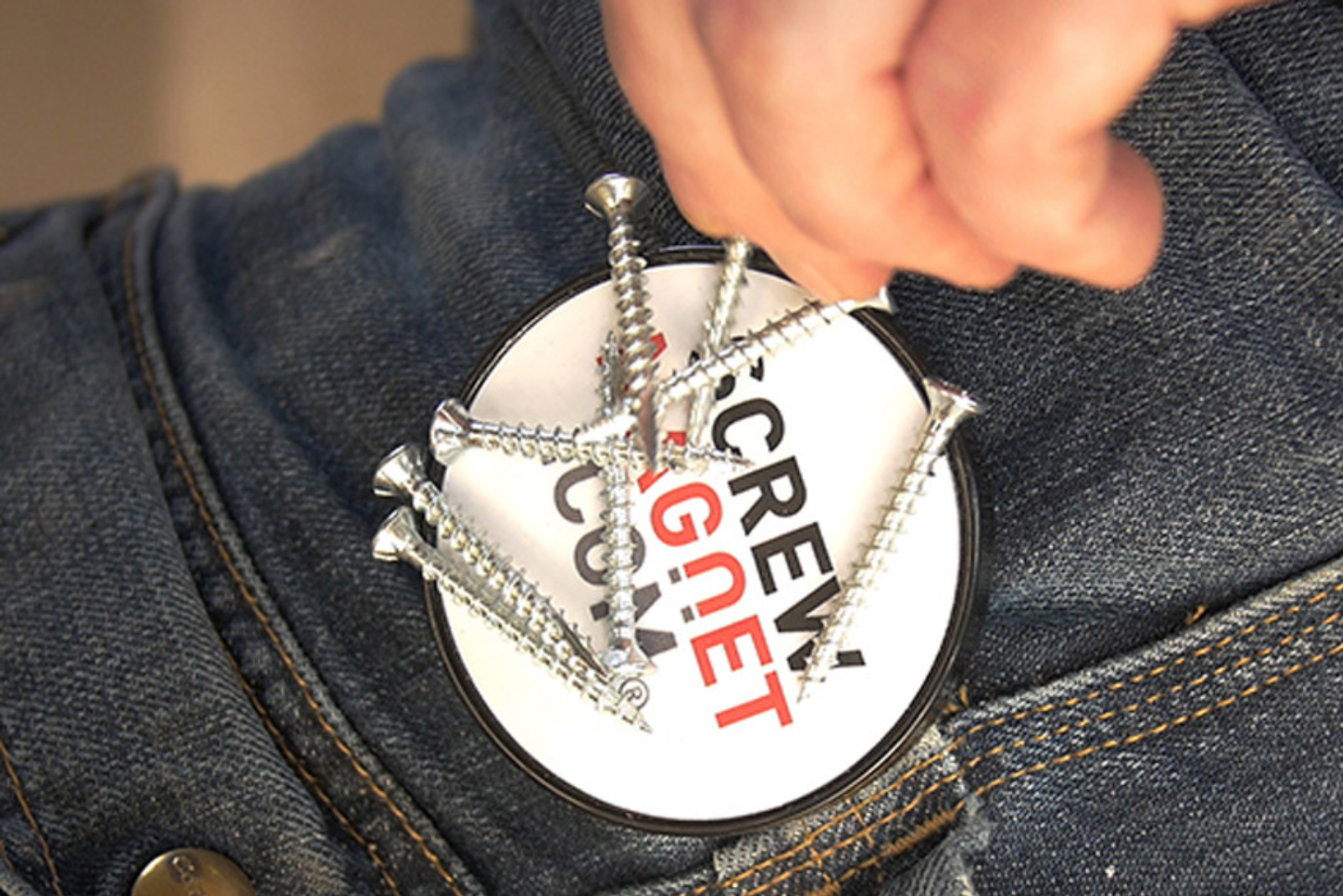 Screwagnet mit Logo bedruckt als Werbeartikel f&uuml;r Handwerker.