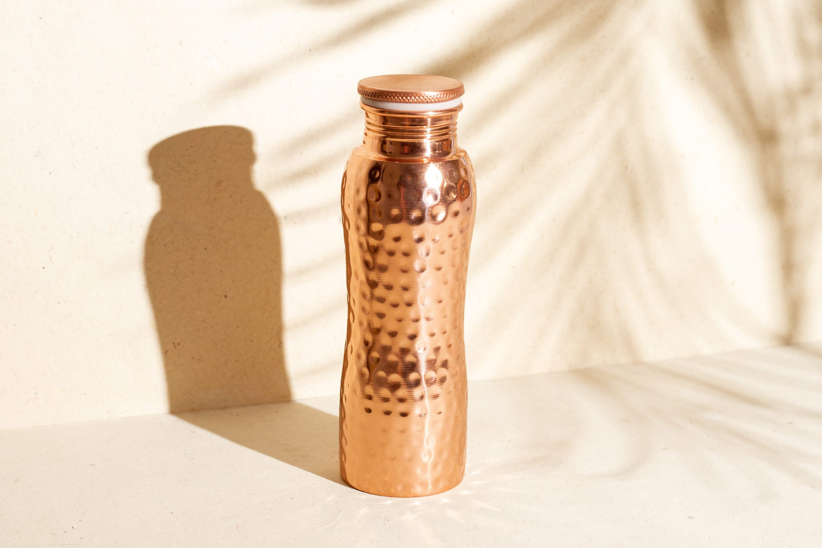 Curve Kupferflasche 600 ml von Forrest & Love als Werbeartikel.