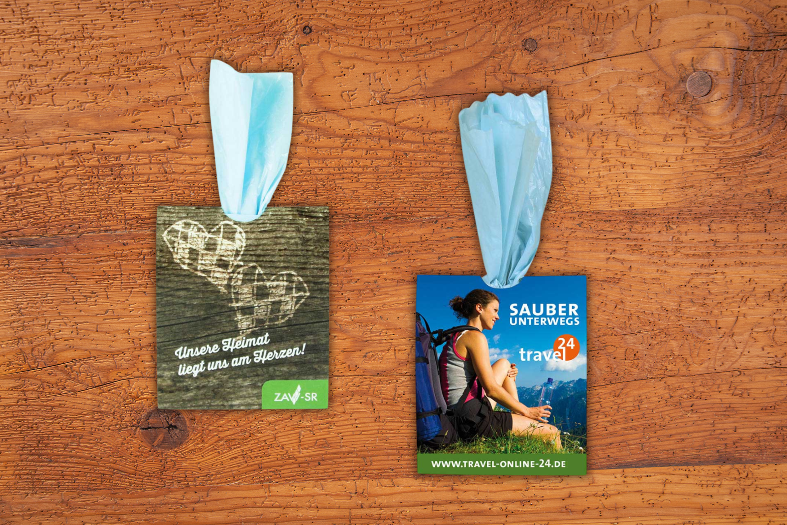 Zwei bedruckte Verpackungen Gassibeutel Maxi als Werbeartikel.