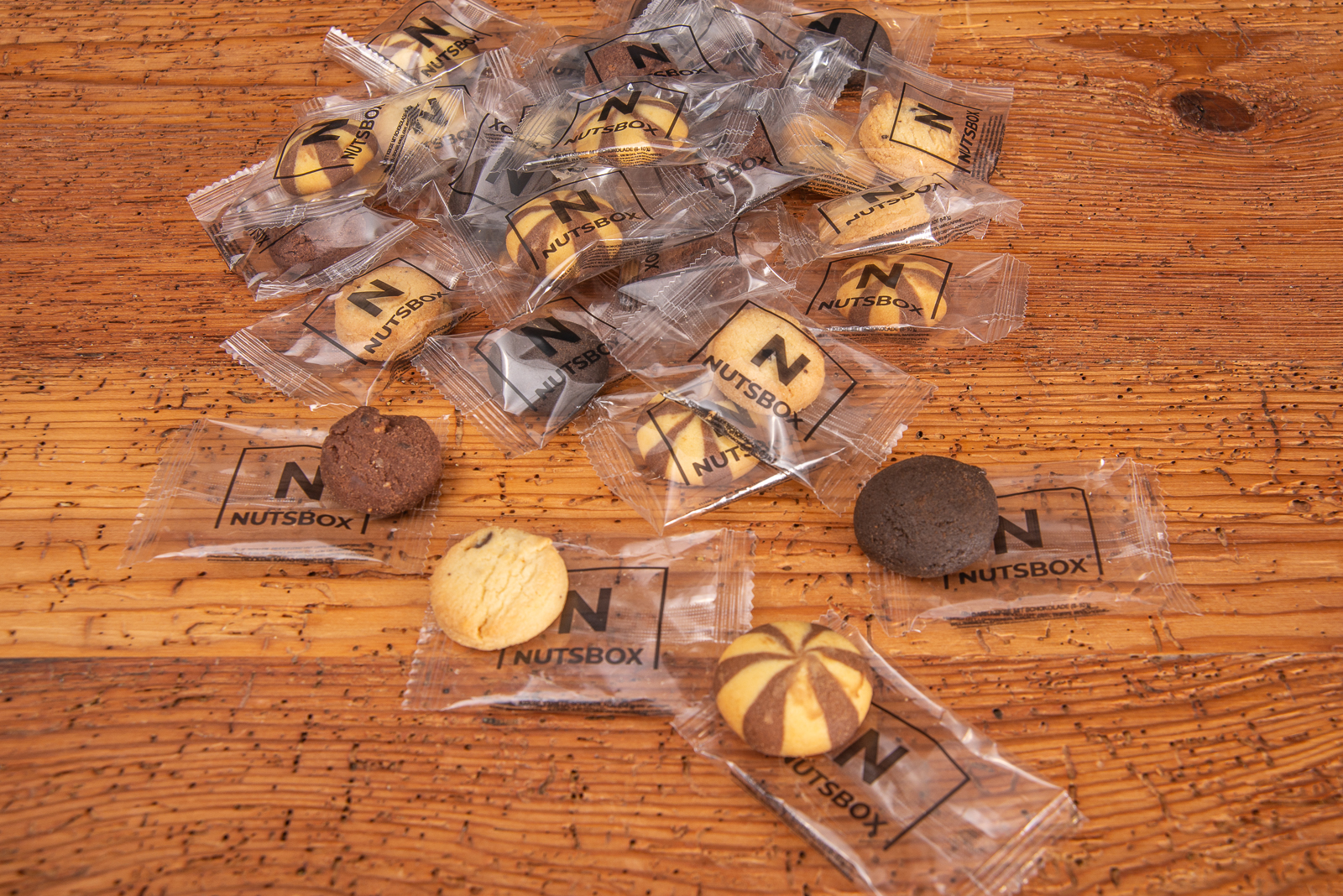 Einzeln verpackte Cookies mit Logodruck auf der Verpackung als g&uuml;nstige Streuartikel f&uuml;r Messen und Events. 