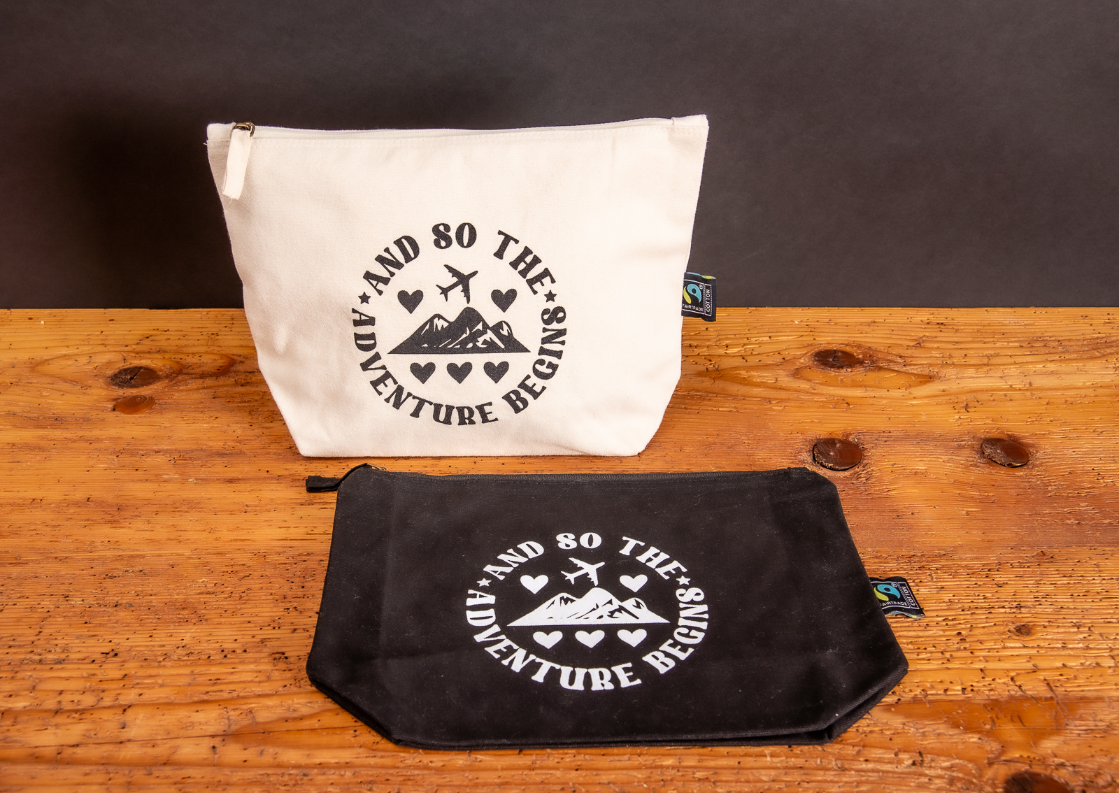 Zipper Bag Kylie von Misterbags in natur und schwarz mit Logodruck als Werbegeschenk f&uuml;r Kosmetik, Kabel, Medizin und vieles mehr.