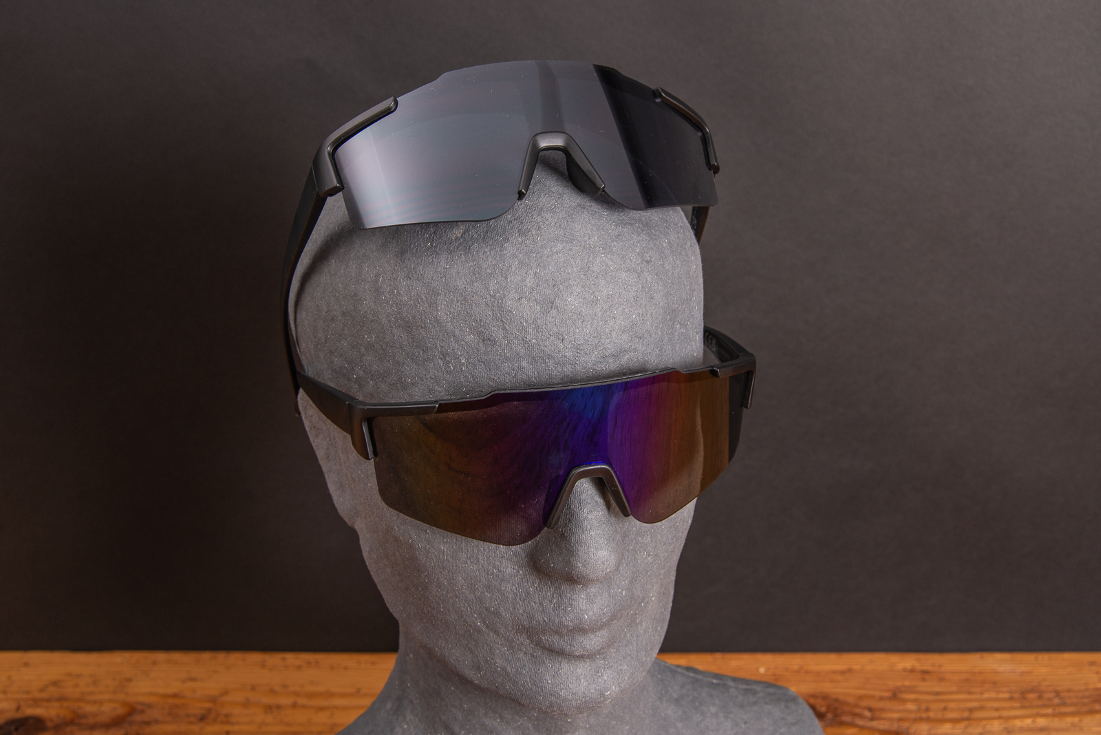 Schnelle Brille mit Logo als trendiger Werbeartikel f&uuml;r Sportevents.