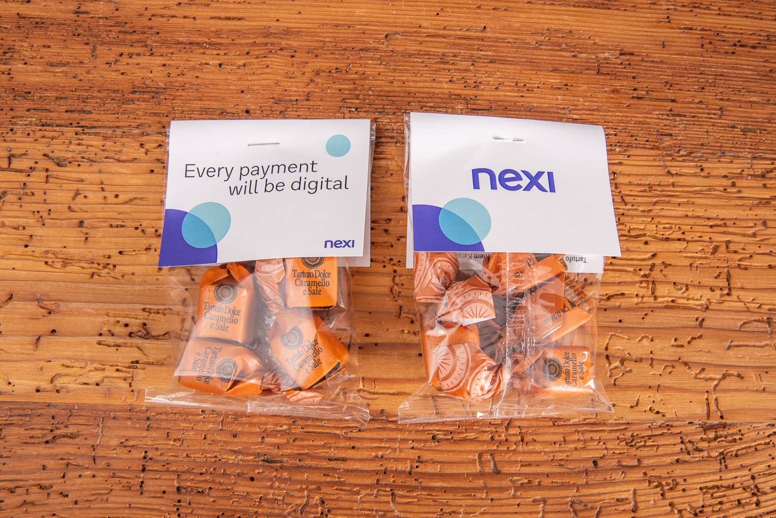 Italienische Schoko-Tr&uuml;ffel mit Logo als Streuartikel Referenz nexi.