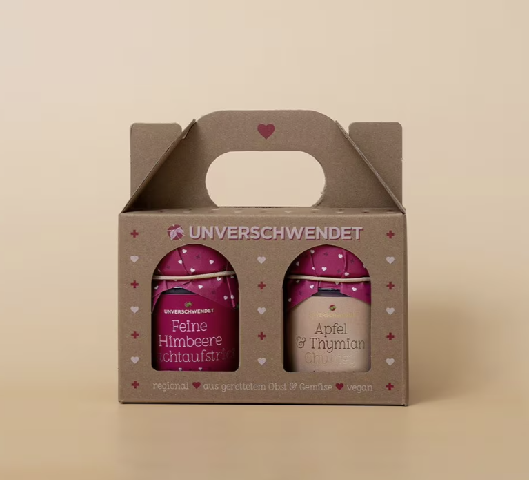 Unverschwendet Fr&uuml;chte Duett Feine Himbeere Fruchaufstrich und Apfel & Thymian Chutney als Geburtstagsgeschenk f&uuml;r Mitarbeiter.