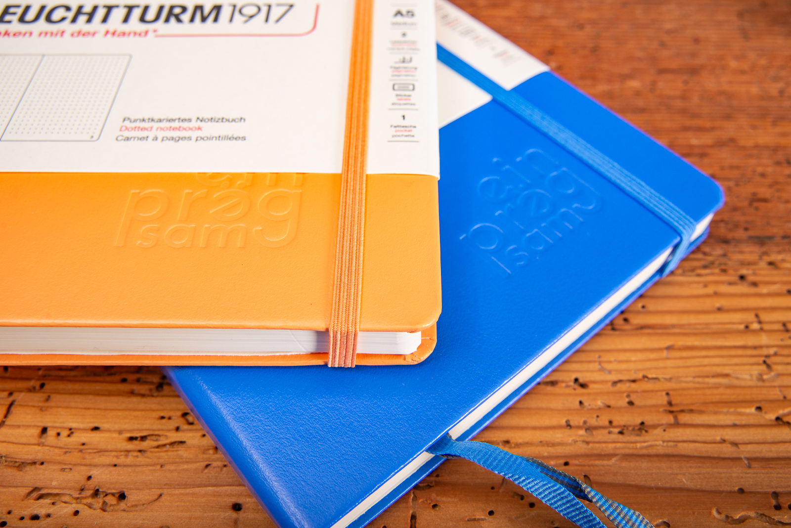 Detailansicht der Pr&auml;gung auf Notizb&uuml;chern von Leuchtturm1917.