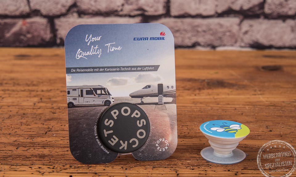 Popsocket PopGrip mit Logodruck von Euramobil als Beispiel f&uuml;r individuell bedruckte Popsockets.