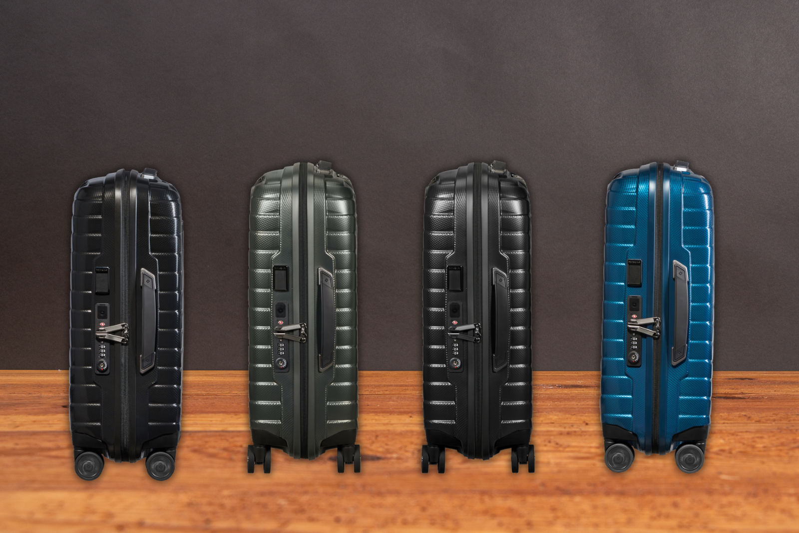 Samsonite PROXIS Trolley-Serie in verschiedenen Farben &ndash; perfekte Werbegeschenke f&uuml;r Gesch&auml;ftsreisen.