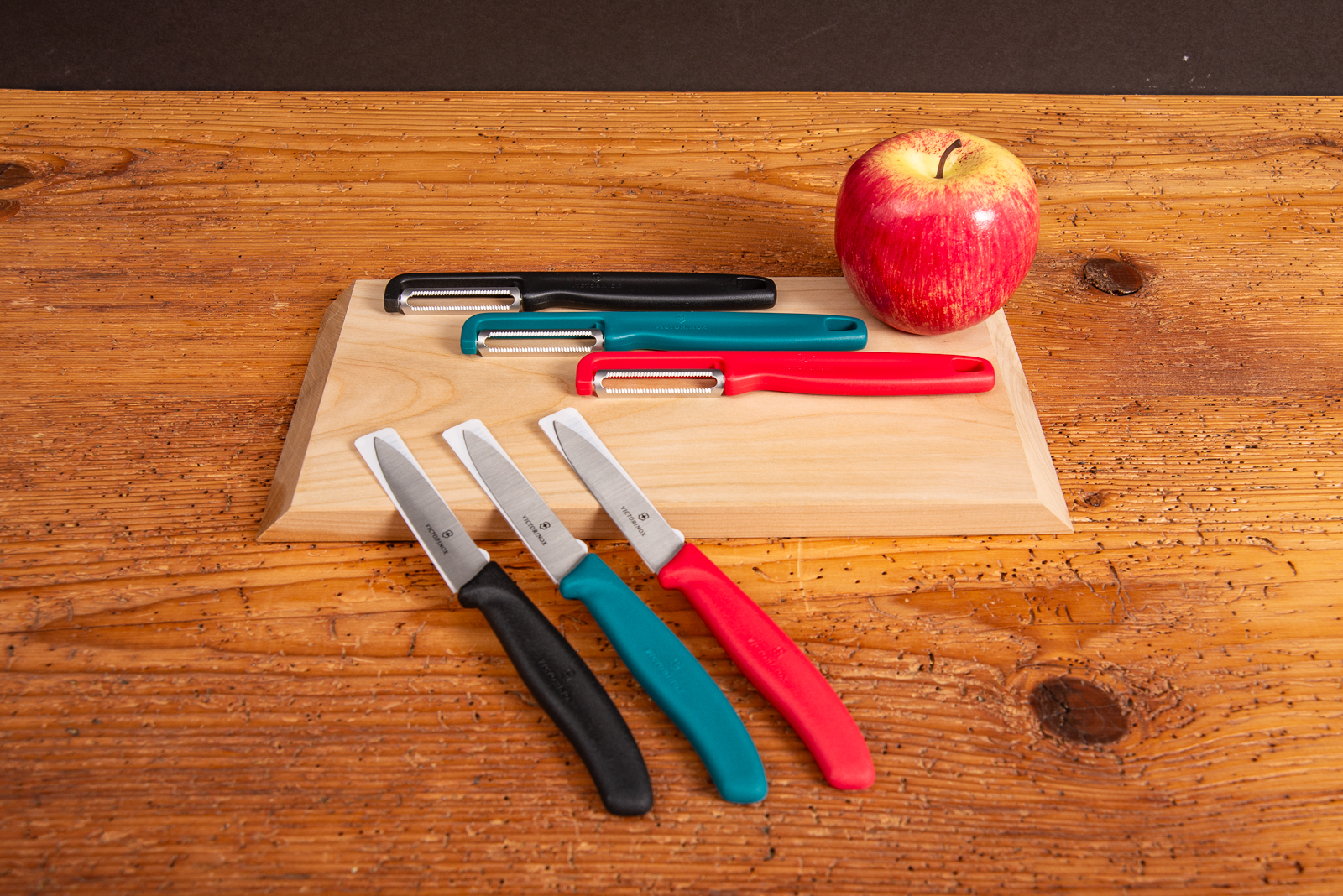 Schneidekomfort pur &ndash; Victorinox Swiss Classic Messer-Set mit Sparsch&auml;ler f&uuml;r Gem&uuml;se-Liebhaber.