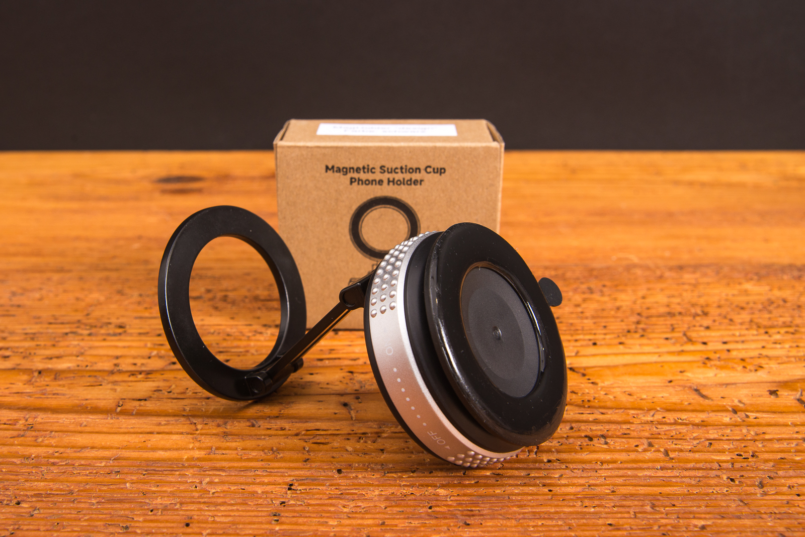 Handyhalter MagHolder Style mit Saugnapf und MagSafe-Technologie, hitzebest&auml;ndige Handyhalterung f&uuml;rs Auto als Werbeartikel mit Logo