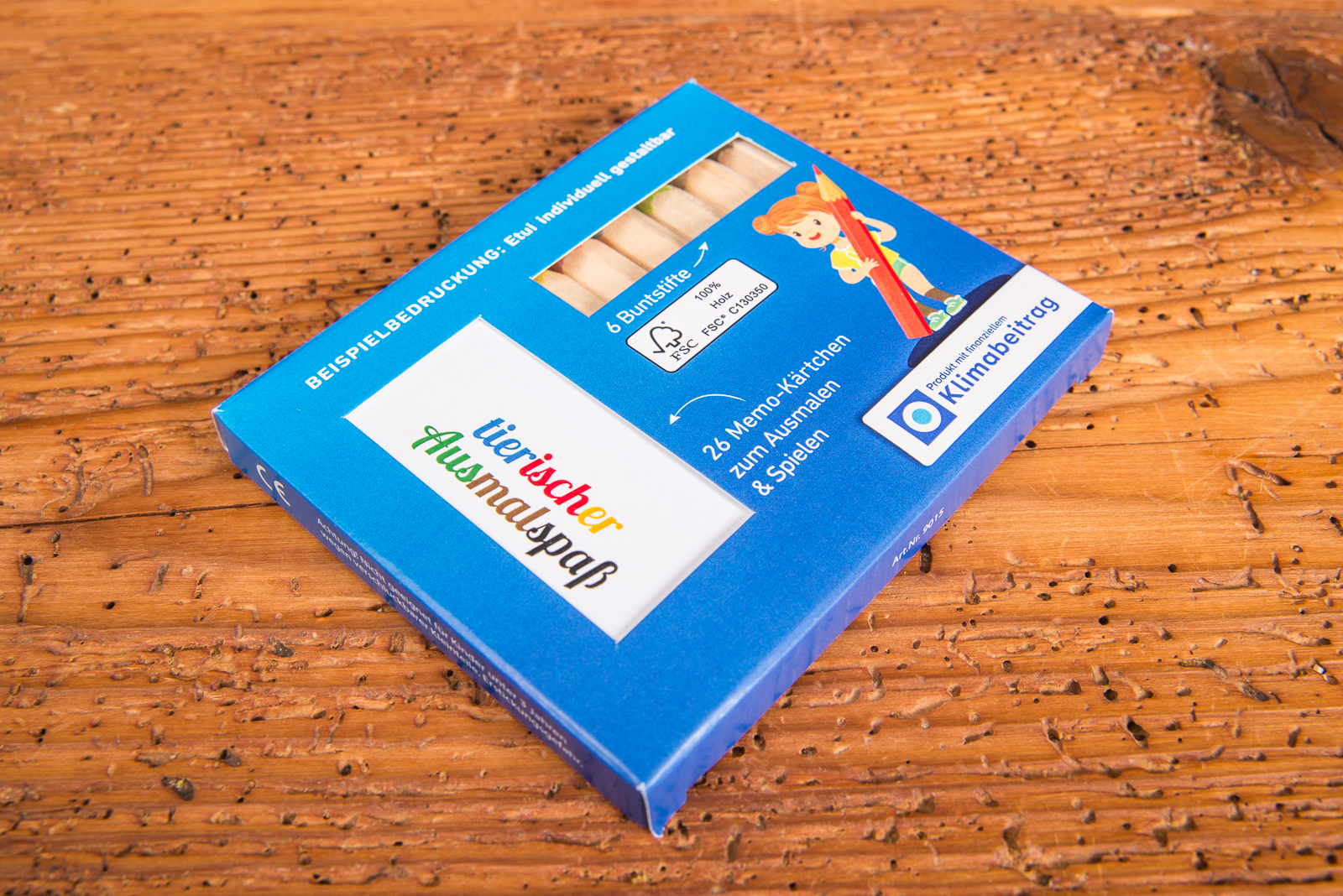 G&uuml;nstiges Werbegeschenk Ausmalset mit Jumbo-Buntstiften und Memokarten als spielerisches Werbegeschenk f&uuml;r Kinder.