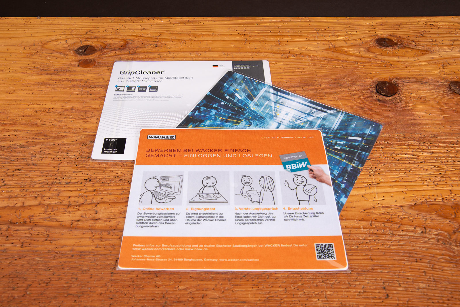 Polyclean GripCleaner Mousepad in Einzelverpackung, bedruckt als hochwertiges Werbegeschenk mit Logo.