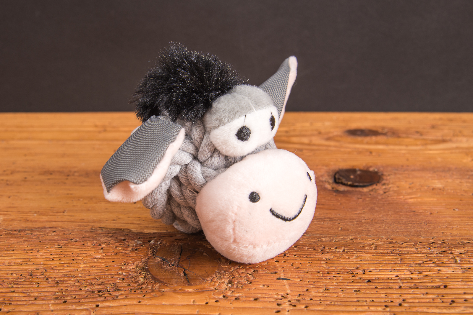 Hundespielzeug Knotentier als Kauspielzeug f&uuml;r Hunde mit weicher Oberfl&auml;che und geknoteter Struktur