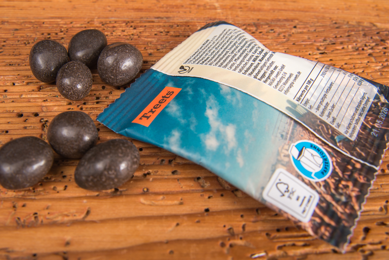 R&uuml;ckseite der Treets Crunchy Corn Verpackung als veganes Giveaway mit Schokoladen-Alternative