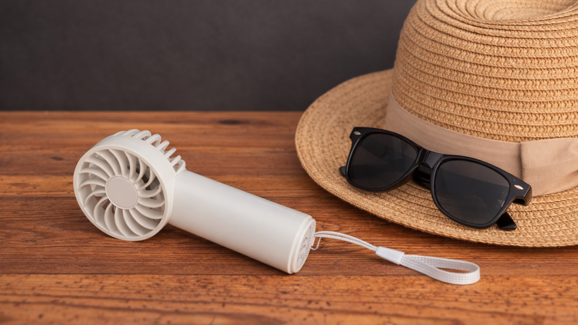 Bedruckter Handventilator Breezy 2 als Werbeartikel &ndash; tragbarer Mini Ventilator f&uuml;r unterwegs