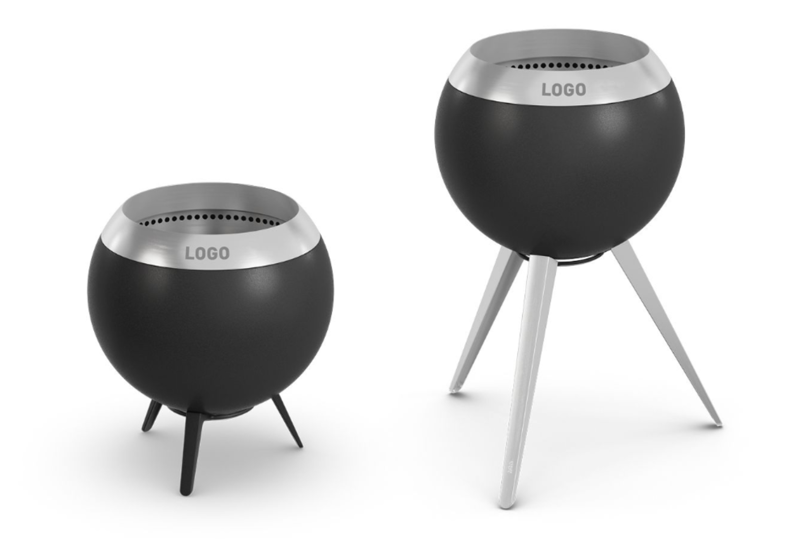 Feuerkorb &bdquo;H&ouml;fats Moon&ldquo; mit Logogravur &ndash; moderner runder Design-Feuerkorb aus Metall auf drei Beinen in Schwarz und Silber, ideal als hochwertiger Werbeartikel f&uuml;r Outdoor-Events und Garten.