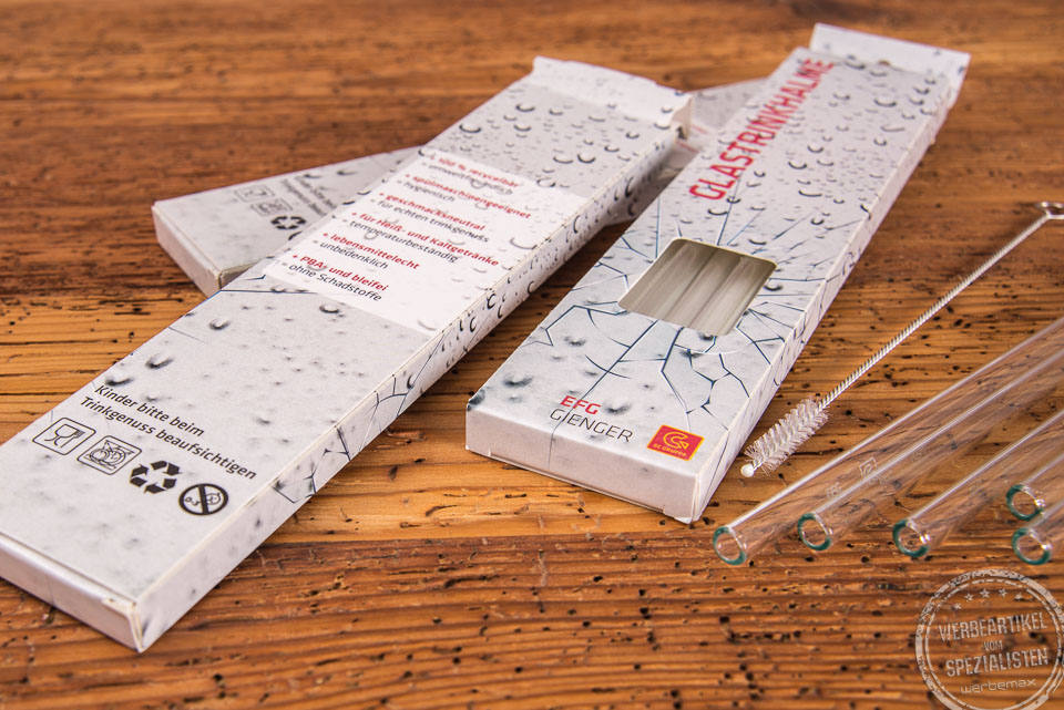 Glasstrohhalme in schöner Kartonverpackung mit Gravur von Gienger