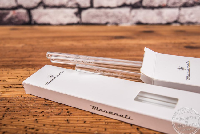 Glasstrohhalme mit Logogravur Maserati