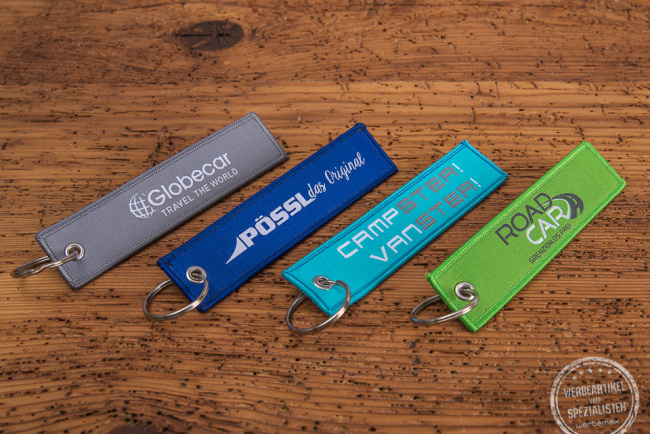 PÖSSL Schlüsselanhänger bestickt