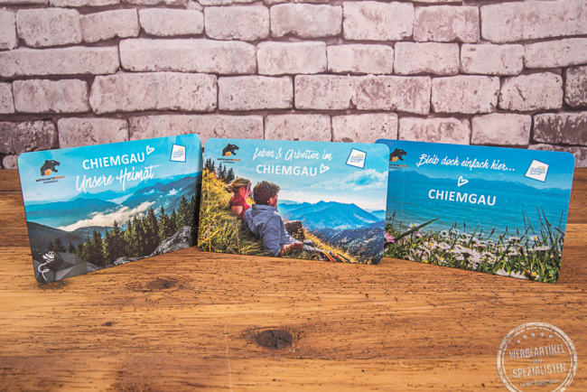 Ricolor Frühstücksbrettchen mit Landschaftsmotiv vom Chiemgau Tourismus