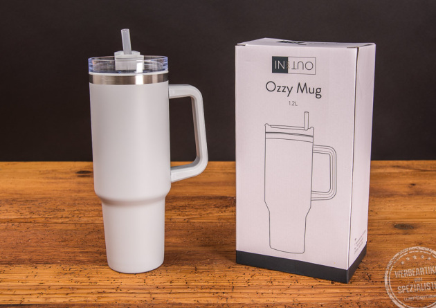 Trinkbecher Ozzy 1200ml in wei&szlig; mit Kartonverpackung