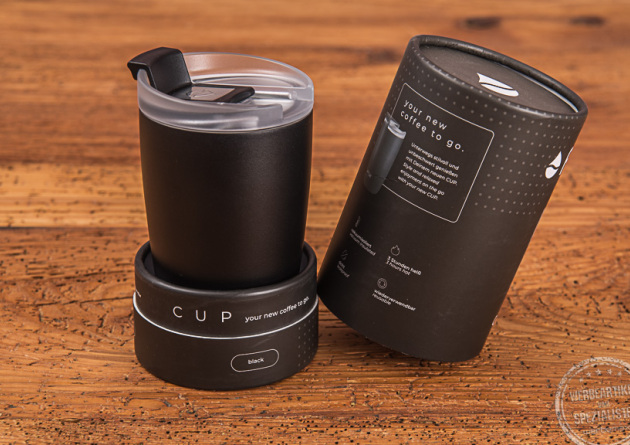 Hochwertiger FLSK CUP mit Logo als Werbeartikel.