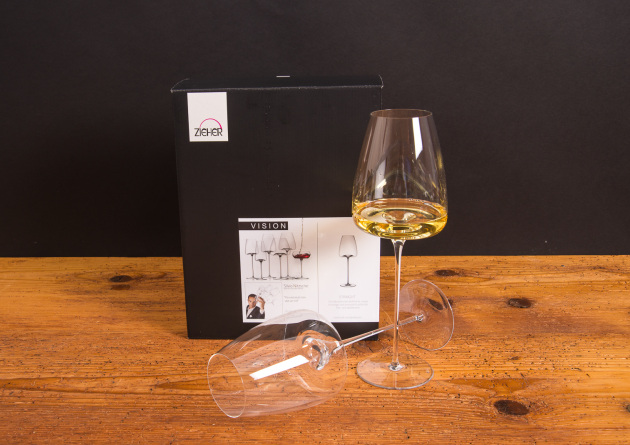 Zieher Vision Straight Universalweinglas für vielseitige Weine und professionelle Tastings.