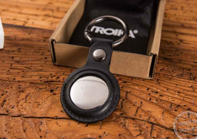 Troika Apple AirTag Anhänger als Werbeartikel in Geschenkbox