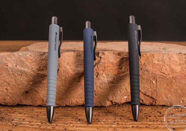 Faber-Castell Poly Ball Urban Kugelschreiber als Werbegeschenk in grau, schwarz, blau