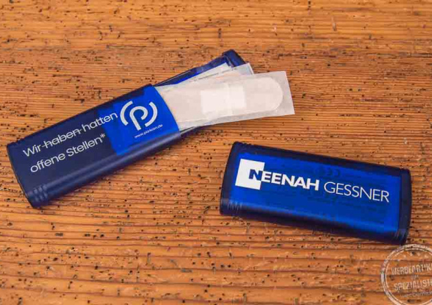 Safecard Pflasterbox blau mit Logodruck