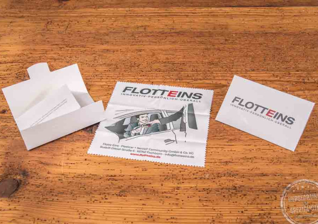 Werbeartikel Brillenputztuch bedruckt mit Verpackung