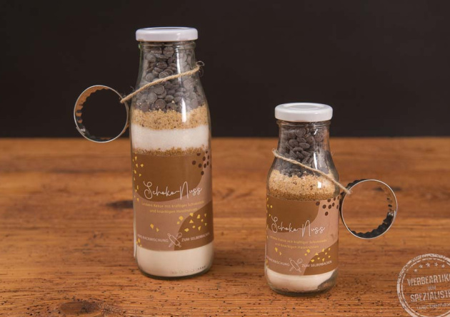 Schoko Backmischung im Glas als Werbeartikel mit Logo bedrucken.