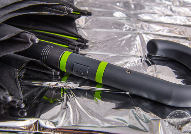 hochwertiger Werbeschirm von Fare