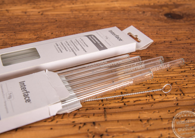 Glasstrohhalme in Kartonverpackung 