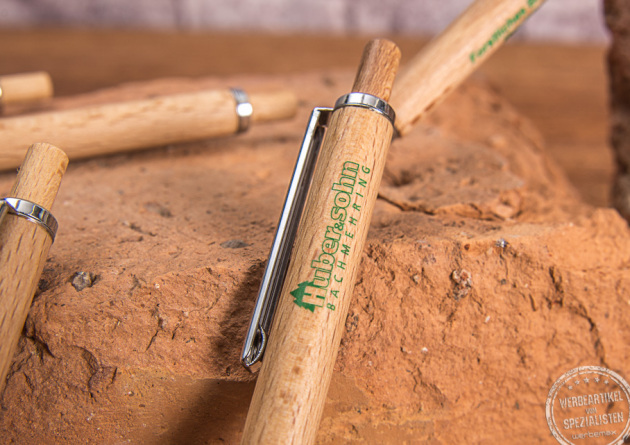 Kugelschreiber mit Metallklipp