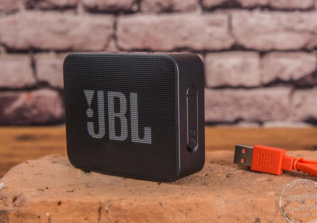 Bluetooth Lautsprecher JBL 