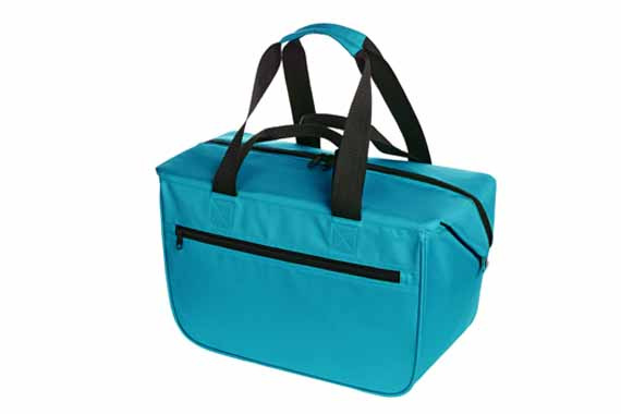 Softbasket Kühlshopper von Halfar in der Farbe cyan, mit langen sowie kurzen Henkeln und Reißverschlusstasche
