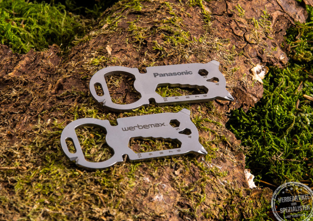 Multifunktionstool für den Schlüsselanhänger mit Gravur