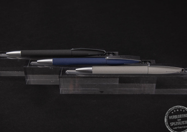 Drei Klio Kugelschreiber Corbra mit Verpackung als Werbeartikel