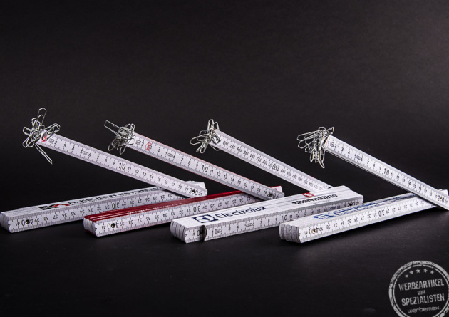 Meterstab mit Firmenlogo