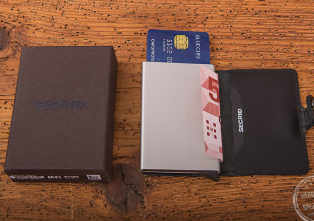 Secrid Miniwallet mit Verpackung