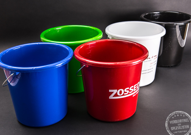 Logo Eimer aus Plastik